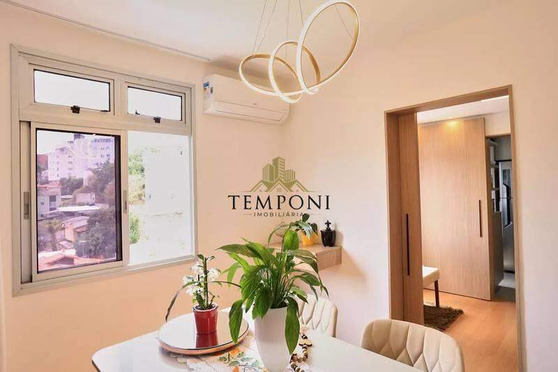 Apartamento à venda no União: 