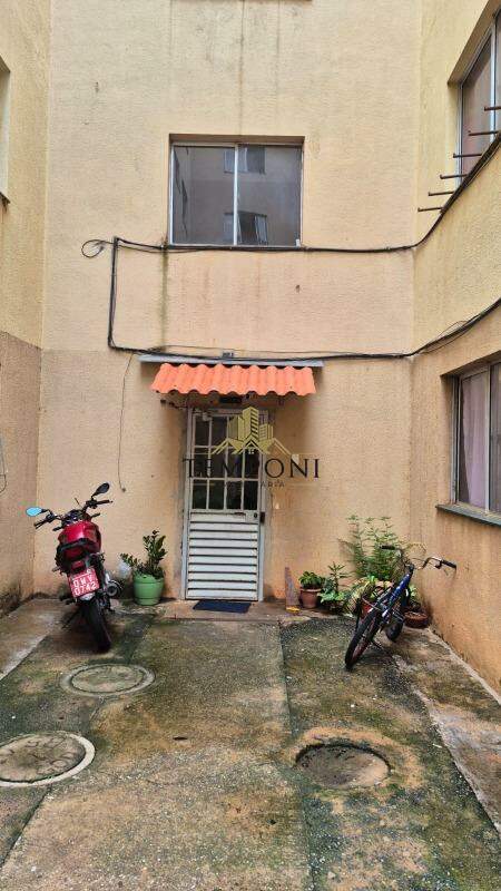 Apartamento à venda no Jaqueline: 