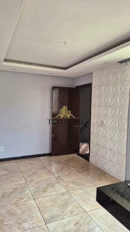 Apartamento à venda no Jaqueline: 