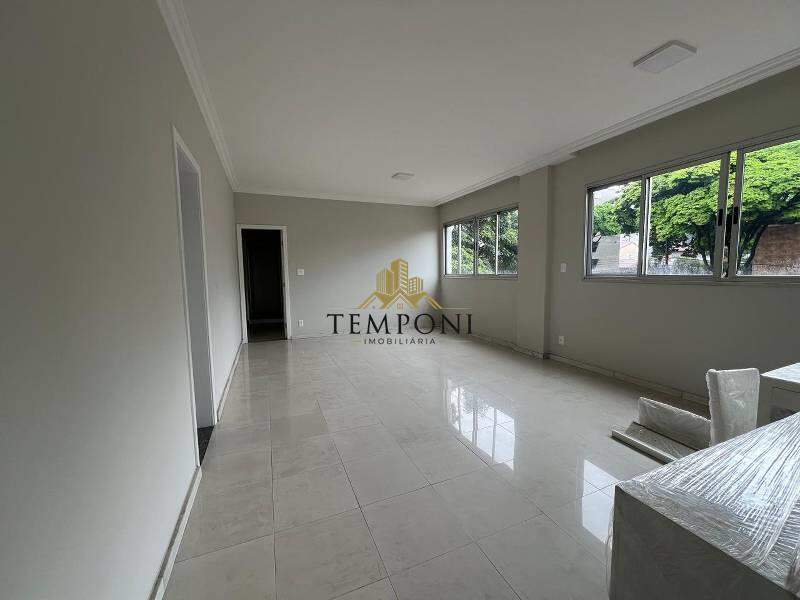 Apartamento à venda no Itapoã: 
