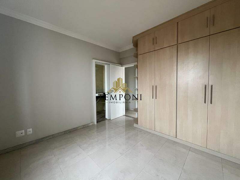 Apartamento à venda no Itapoã: 