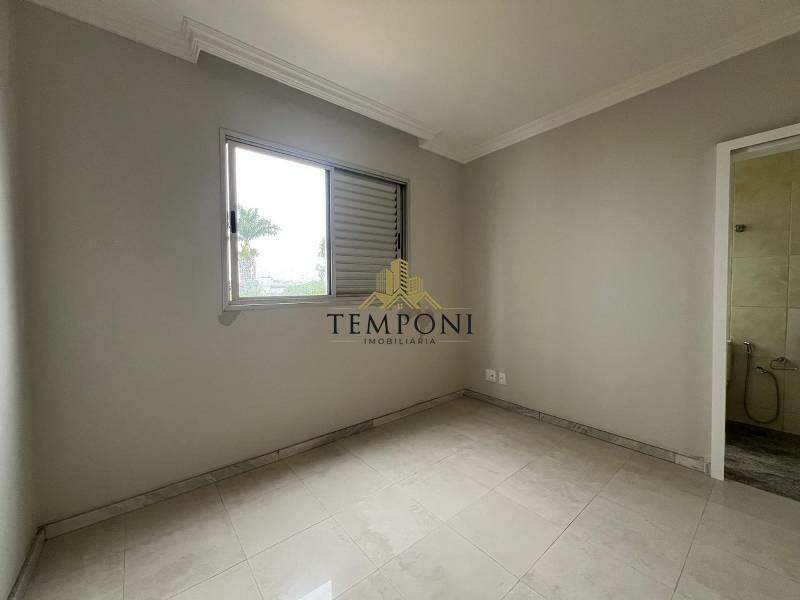 Apartamento à venda no Itapoã: 