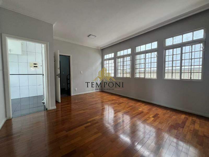 Apartamento à venda no Palmares: 
