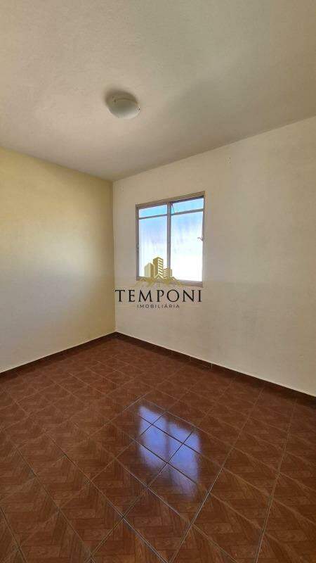 Casa em condomínio à venda no Vila Cloris: 