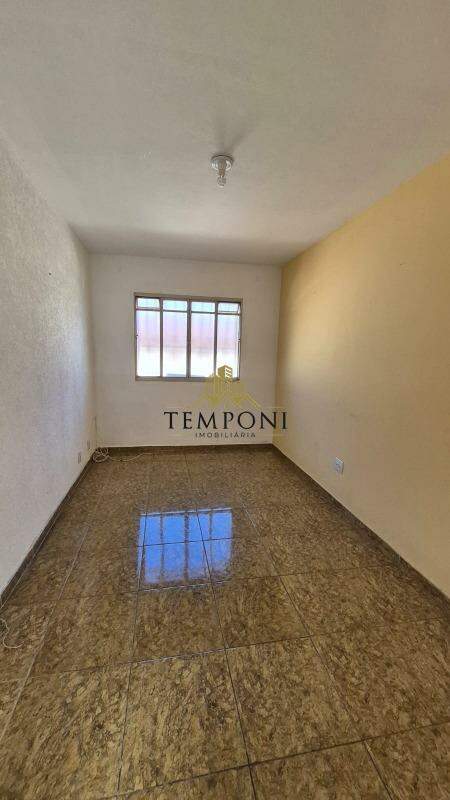 Casa em condomínio à venda no Vila Cloris: 