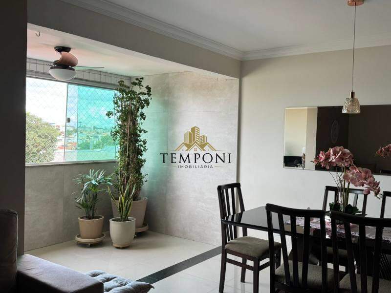 Apartamento à venda no Itapoã: 