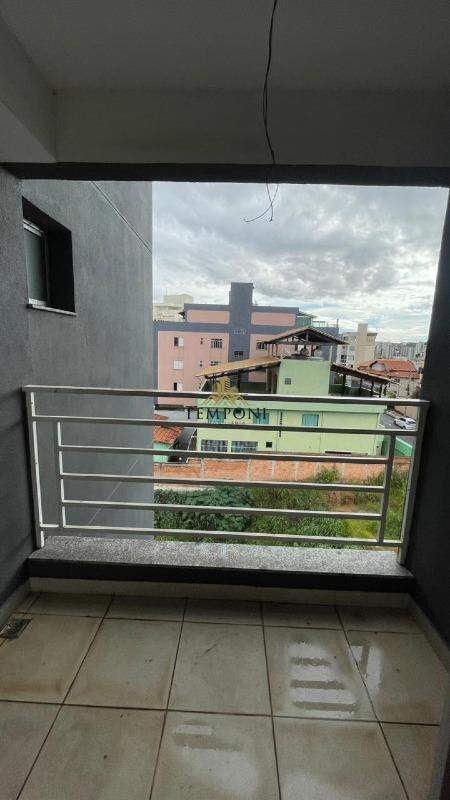 Apartamento para aluguel no Fernão Dias: 