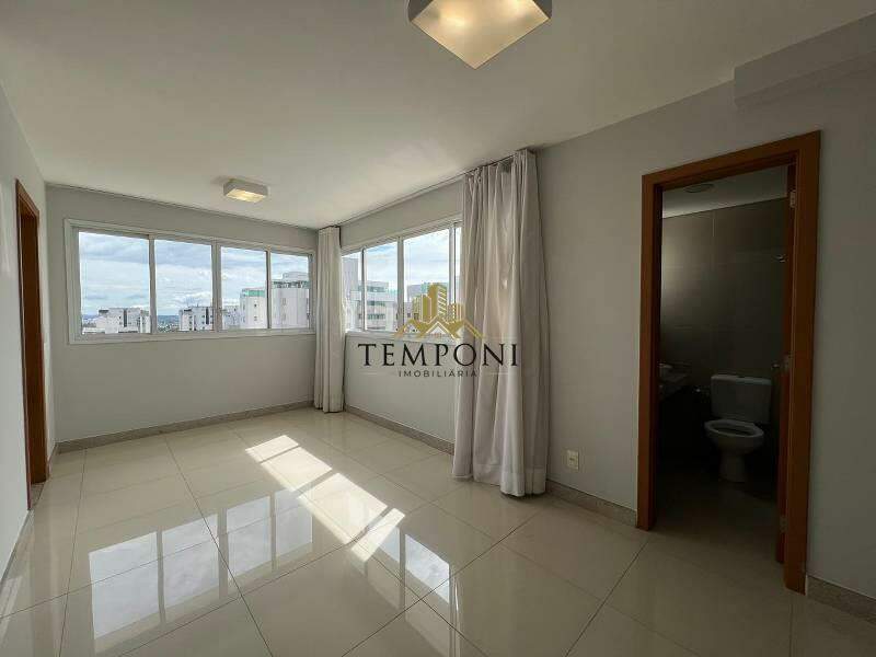 Apartamento à venda no Liberdade: 