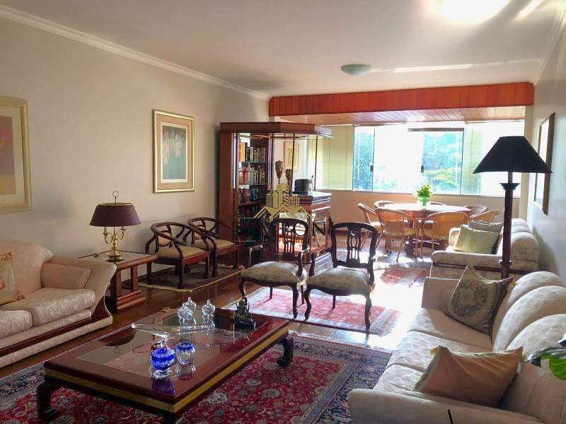 Apartamento à venda no Santo Antônio: 
