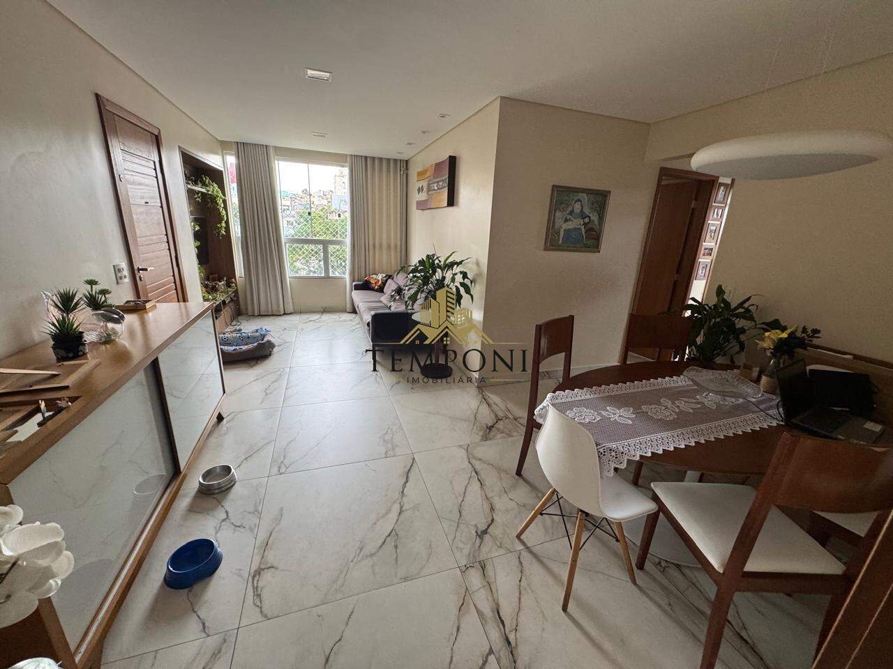 Apartamento à venda no Graça: 
