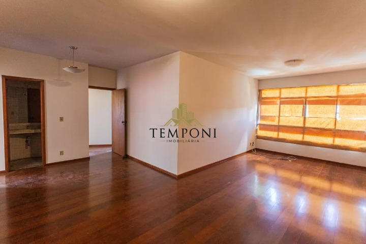 Apartamento à venda no Santo Antônio: 