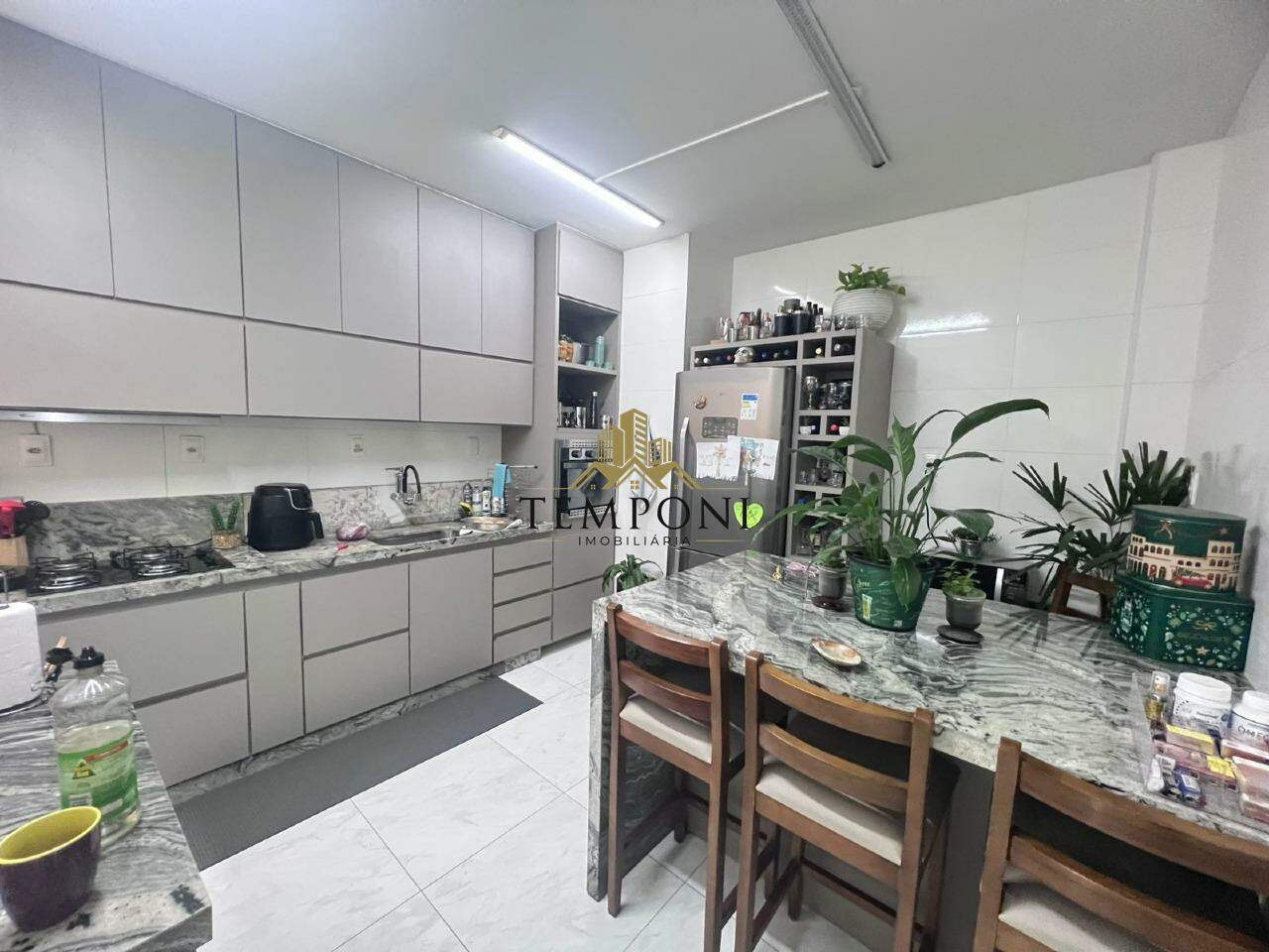 Apartamento à venda no Sagrada Família: 