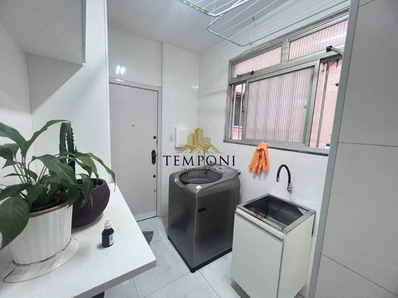 Apartamento à venda no Sagrada Família: 