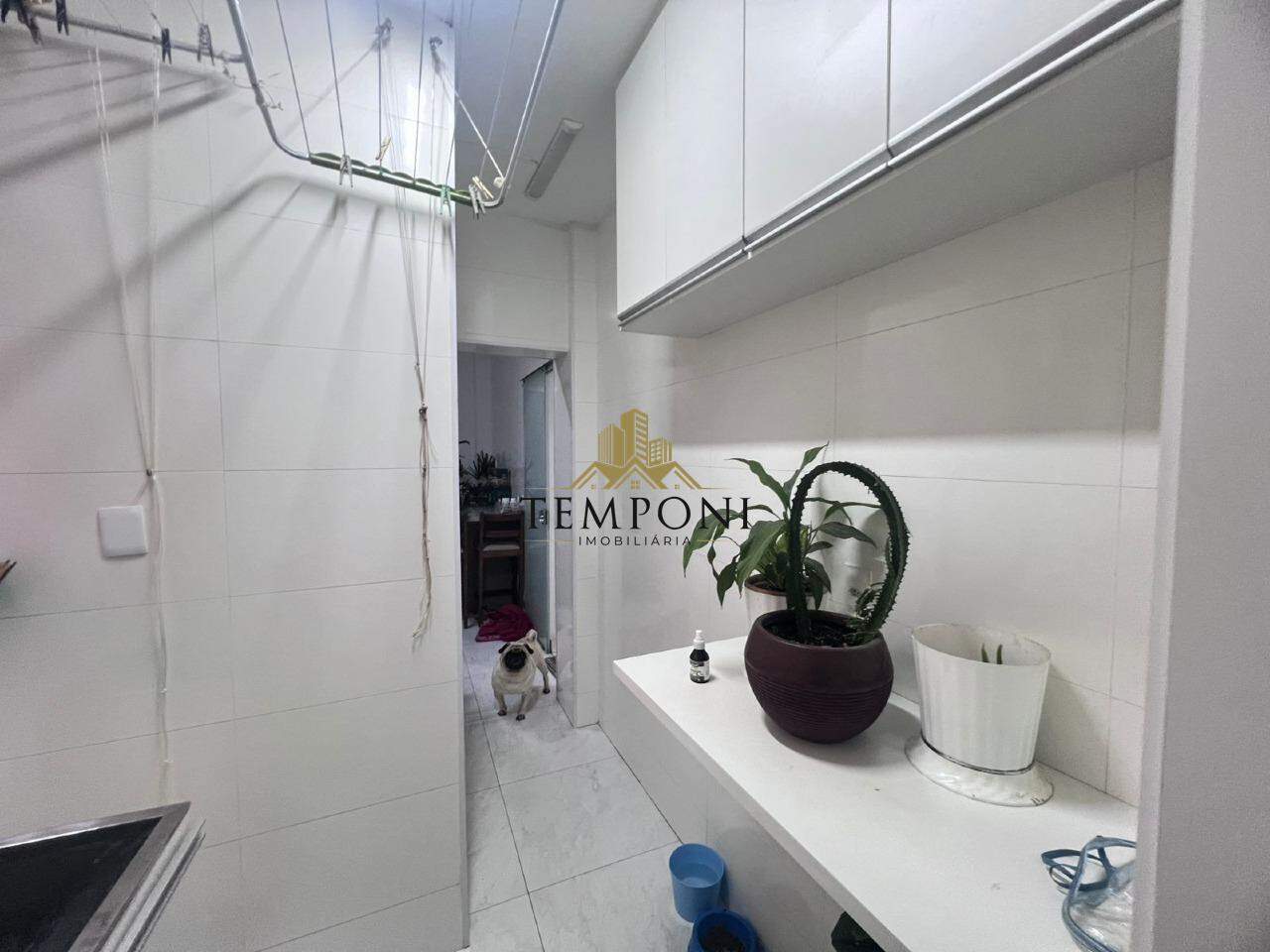 Apartamento à venda no Sagrada Família: 
