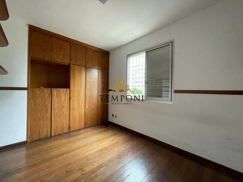 Apartamento à venda no Funcionários: 