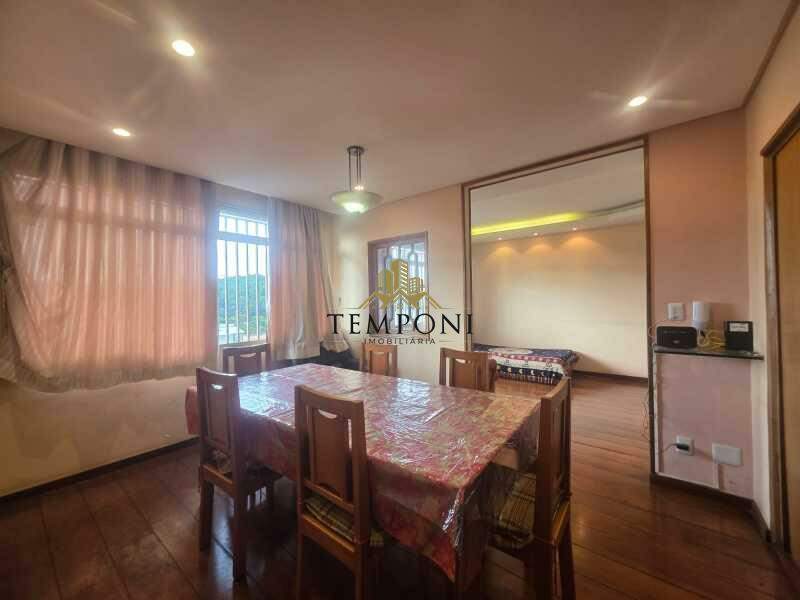 Apartamento à venda no Coração Eucarístico: 
