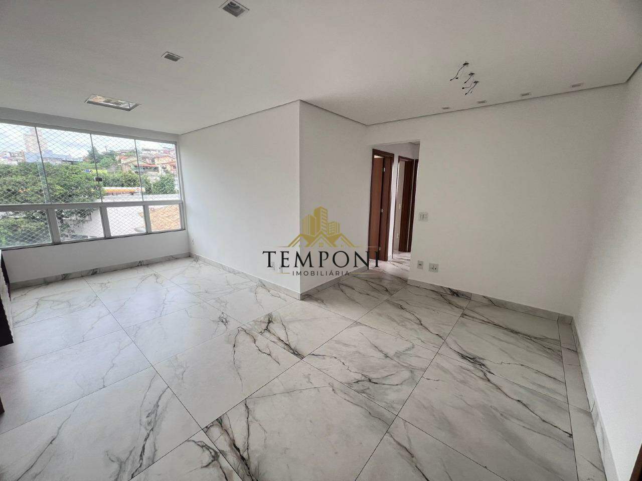 Apartamento à venda no Graça: 