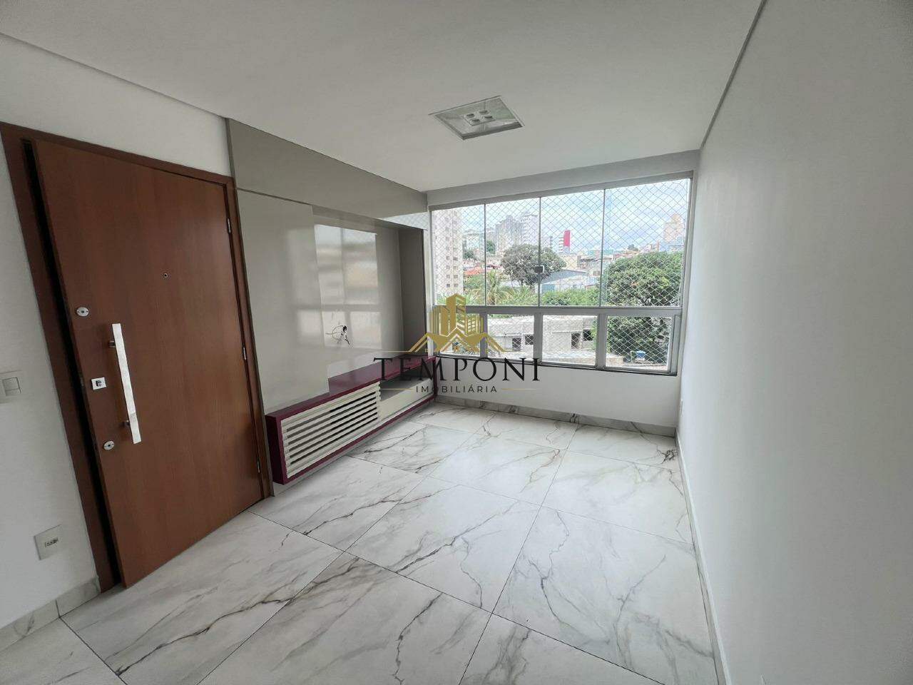 Apartamento à venda no Graça: 
