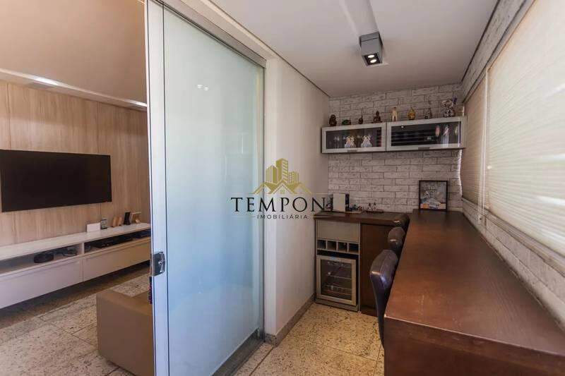 Apartamento à venda no Serra: 