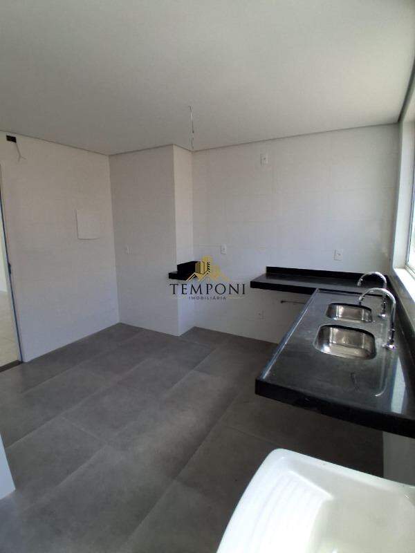 Apartamento para aluguel no Fernão Dias: 