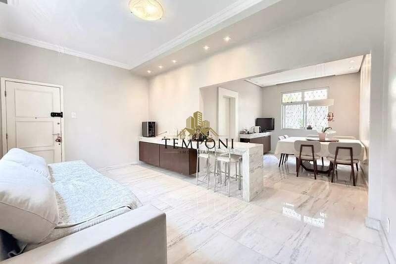 Apartamento à venda no Cruzeiro: 