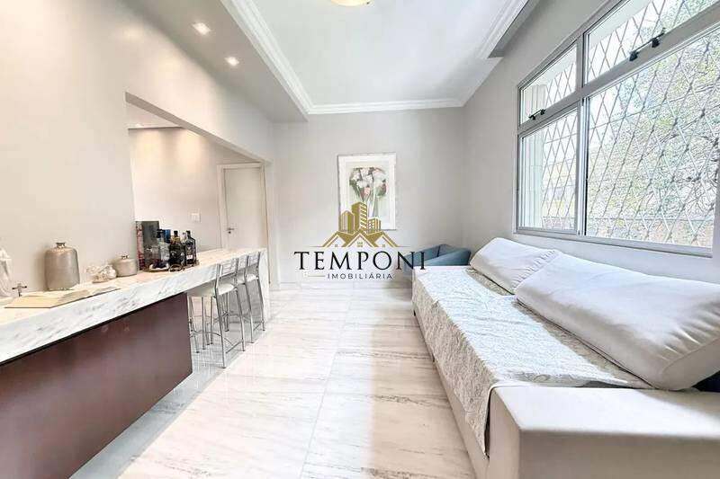 Apartamento à venda no Cruzeiro: 