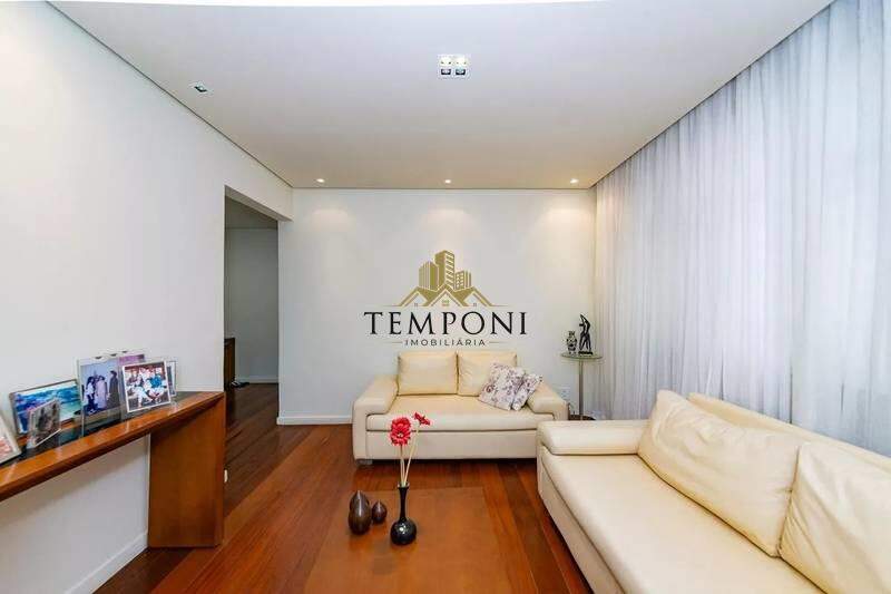 Apartamento à venda no Coração de Jesus: 