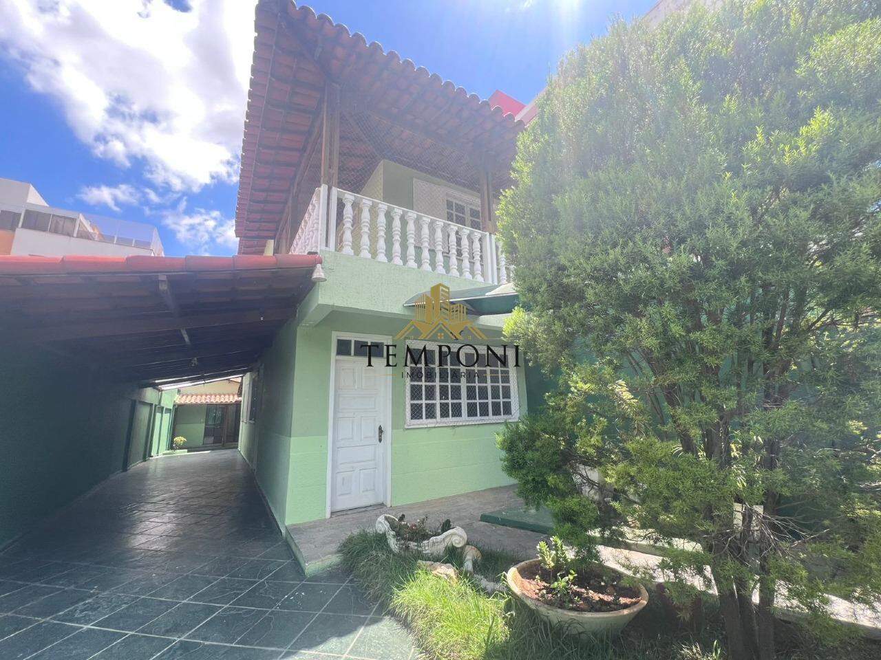 Casa à venda no Fernão Dias: 