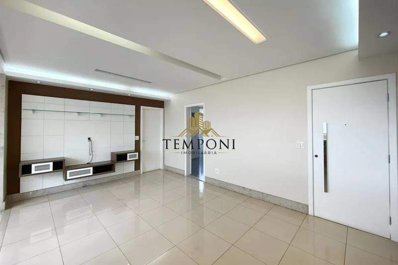 Apartamento à venda no Sagrada Família: 