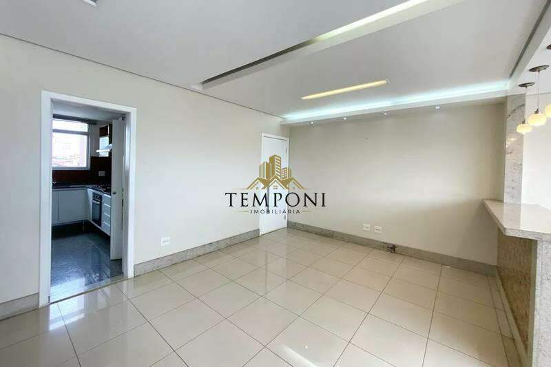 Apartamento à venda no Sagrada Família: 