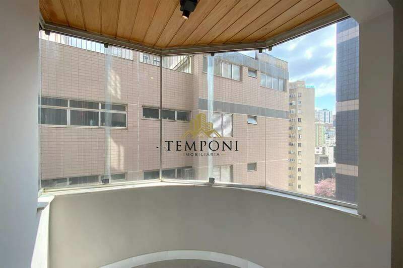 Apartamento à venda no Vila Paris: 