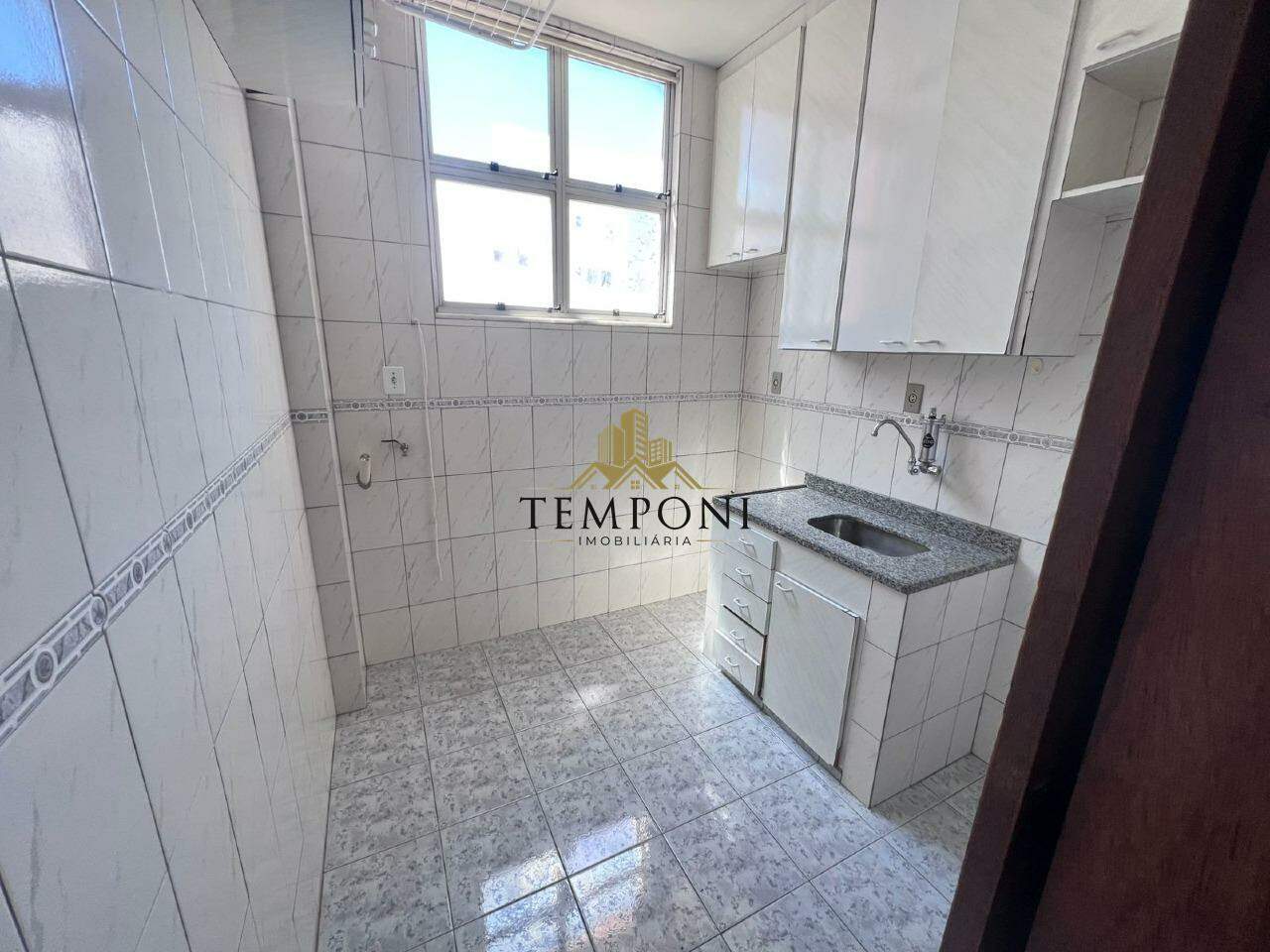 Apartamento à venda no Colégio Batista: 