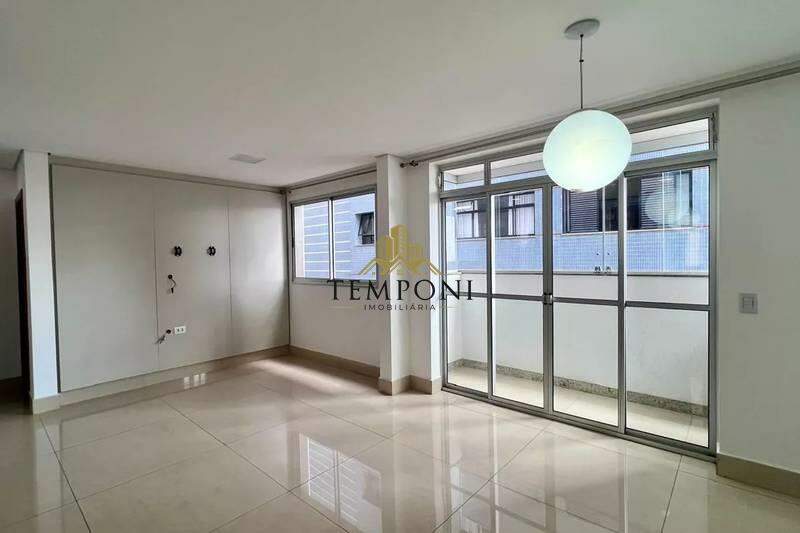Apartamento à venda no Santa Efigênia: 