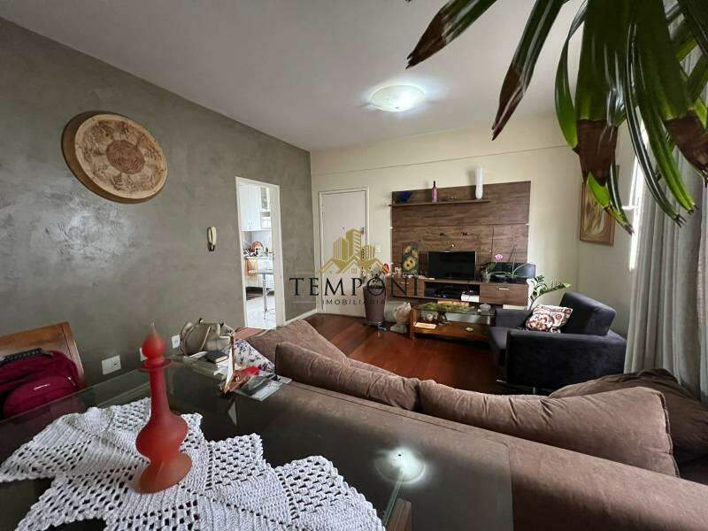 Apartamento à venda no Dona Clara: 
