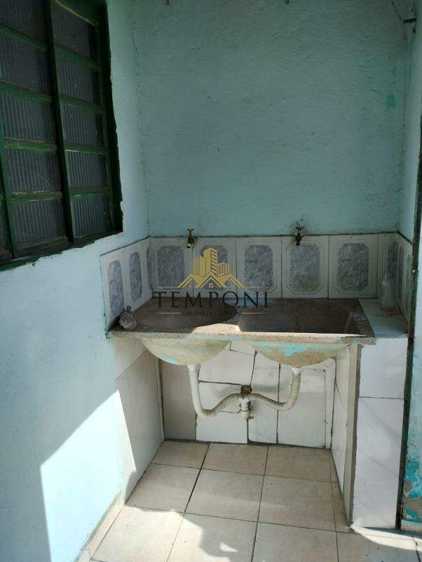 Barracão para aluguel no Jardim Guanabara: 