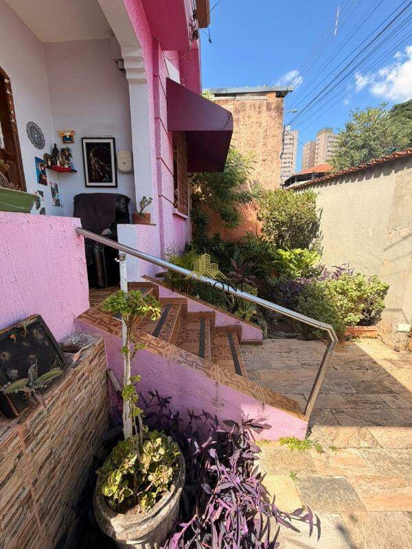 Casa à venda no Carlos Prates: 