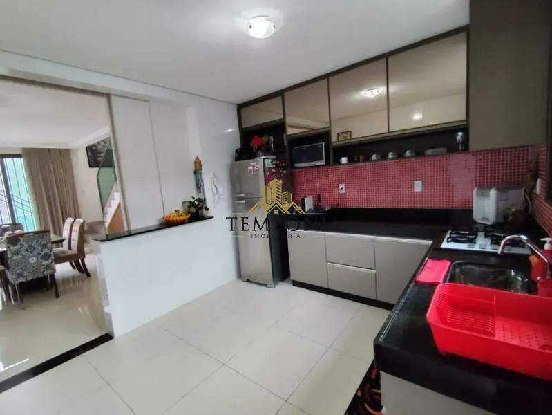 Casa à venda no Trevo: 