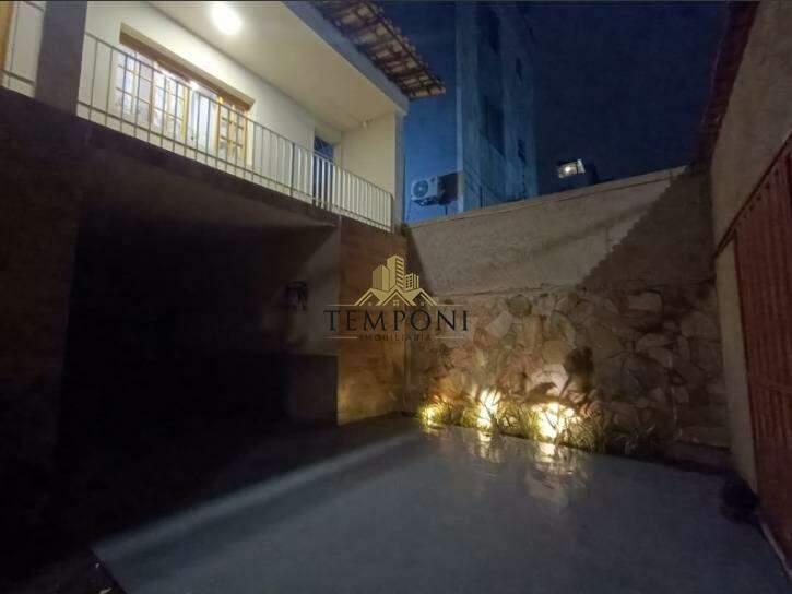 Casa à venda no Jardim América: 