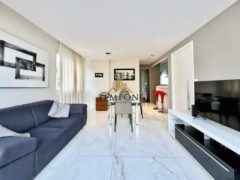 Apartamento à venda no Cruzeiro: 