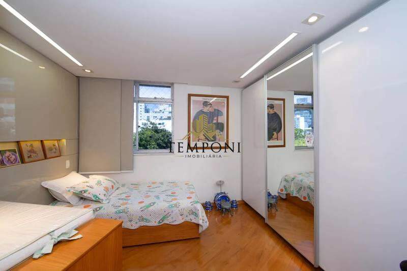 Apartamento à venda no Santa Lúcia: 