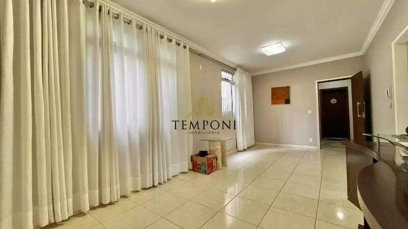Apartamento à venda no Santa Lúcia: 