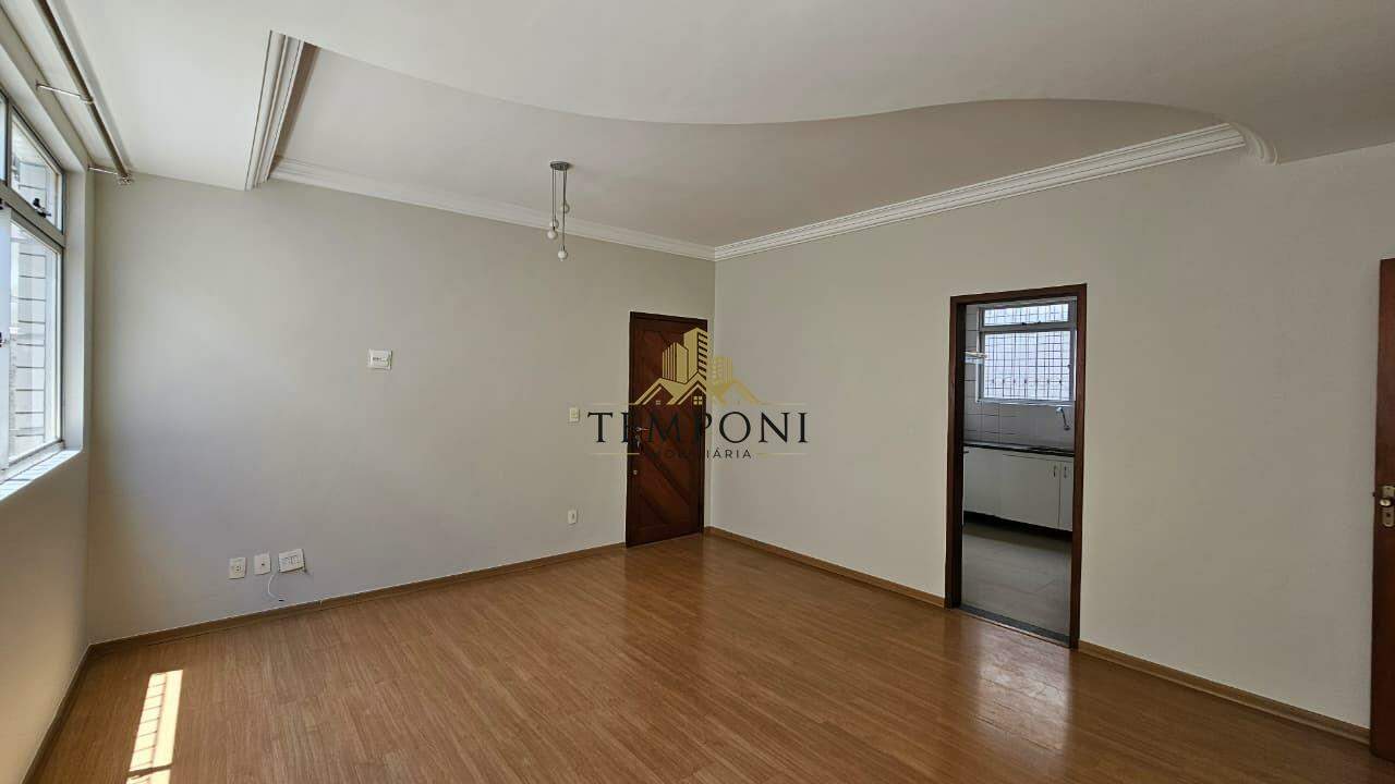 Apartamento à venda no Maria Virgínia: 