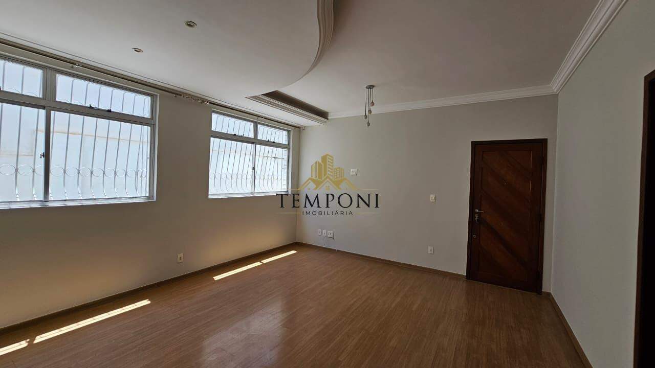Apartamento à venda no Maria Virgínia: 