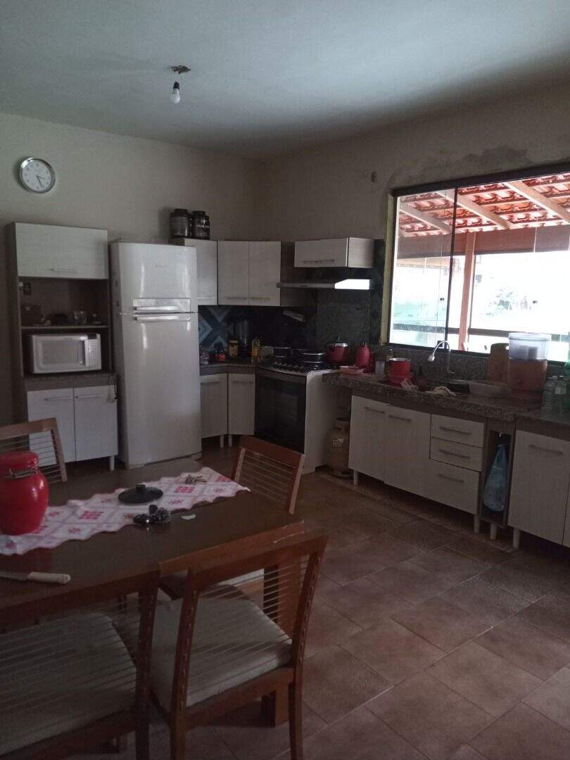 Casa à venda no Satélite: 