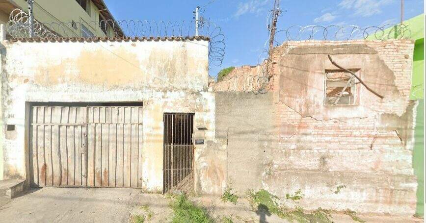Terreno à venda no Vila Oeste: Visão da Faixada do Lote