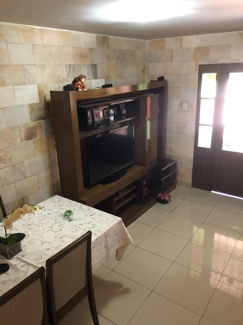 Casa à venda no Ribeiro de Abreu: 