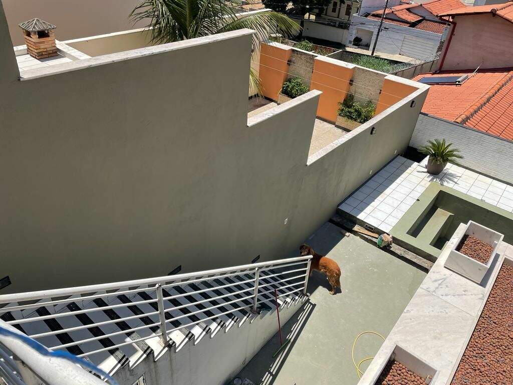 Casa à venda no Heliópolis: 