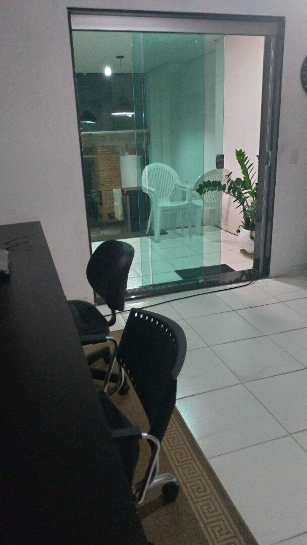 Casa à venda no Heliópolis: 