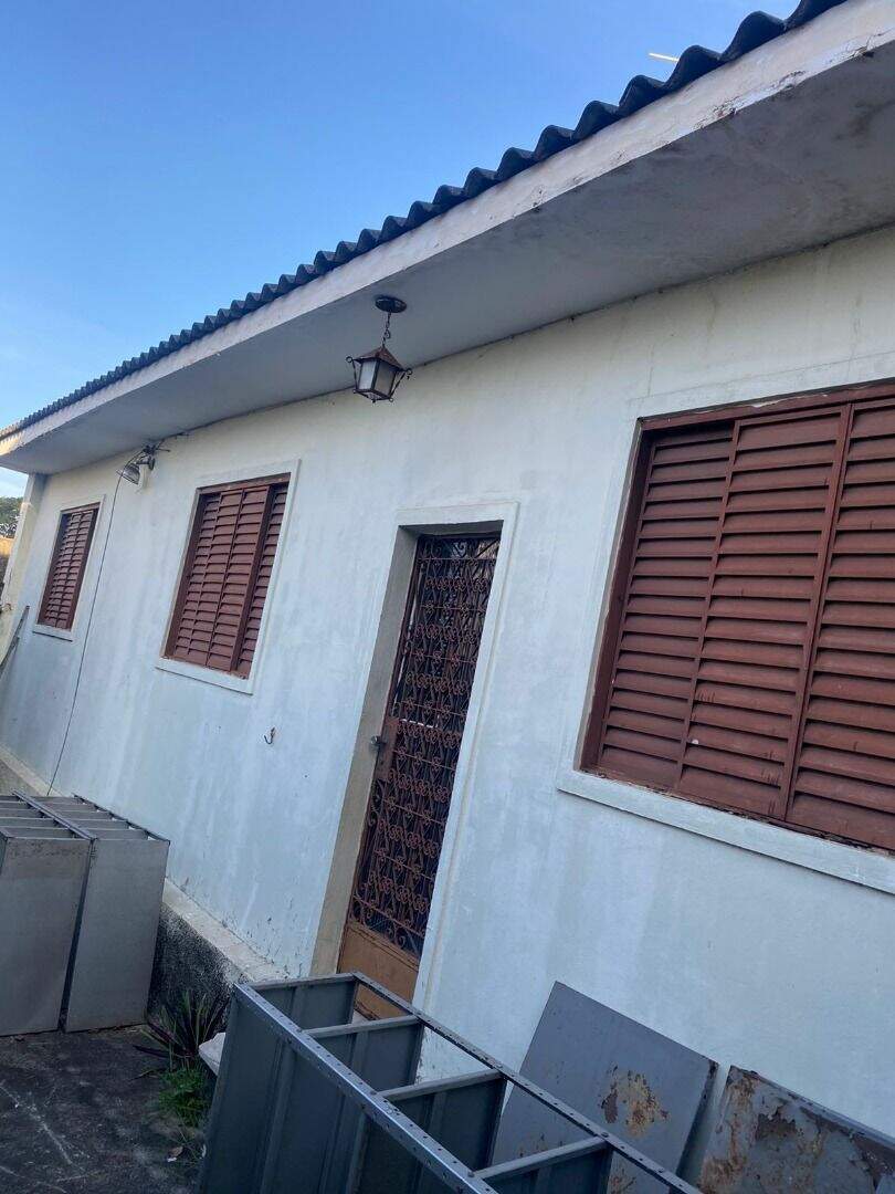Casa à venda no Graça: 