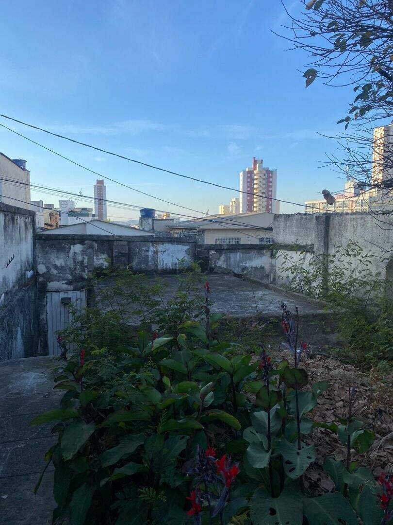 Casa à venda no Graça: 